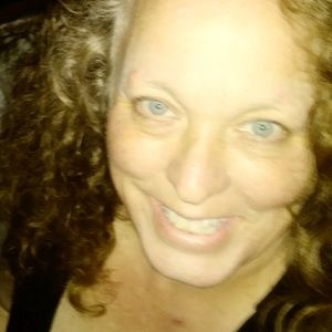 Meet your Posher, Kerri